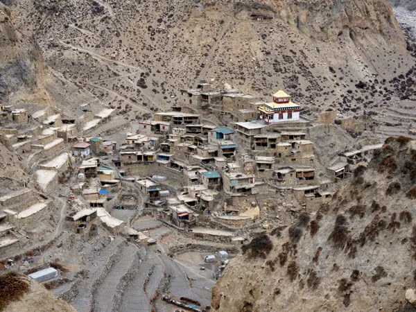 Nar Phu Valley and Annapurna Circuit Trek